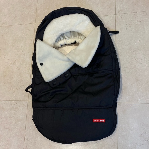 Skip Hop Winter Car Seat Cover - Picture 4 of 6